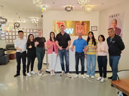 Netherlands customer come to company visit 