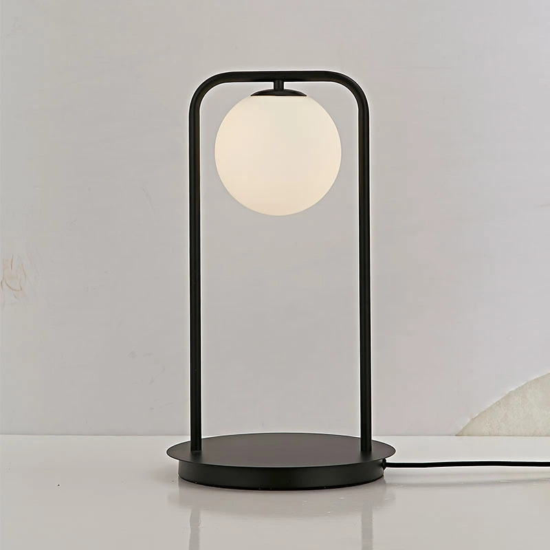 Simple atmosphere table lamp